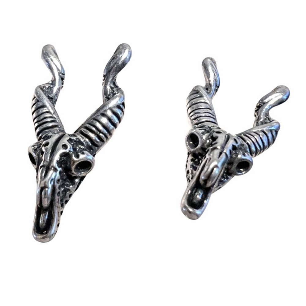 💥SALE💥 Southwestern Ram Skull Stud Earrings